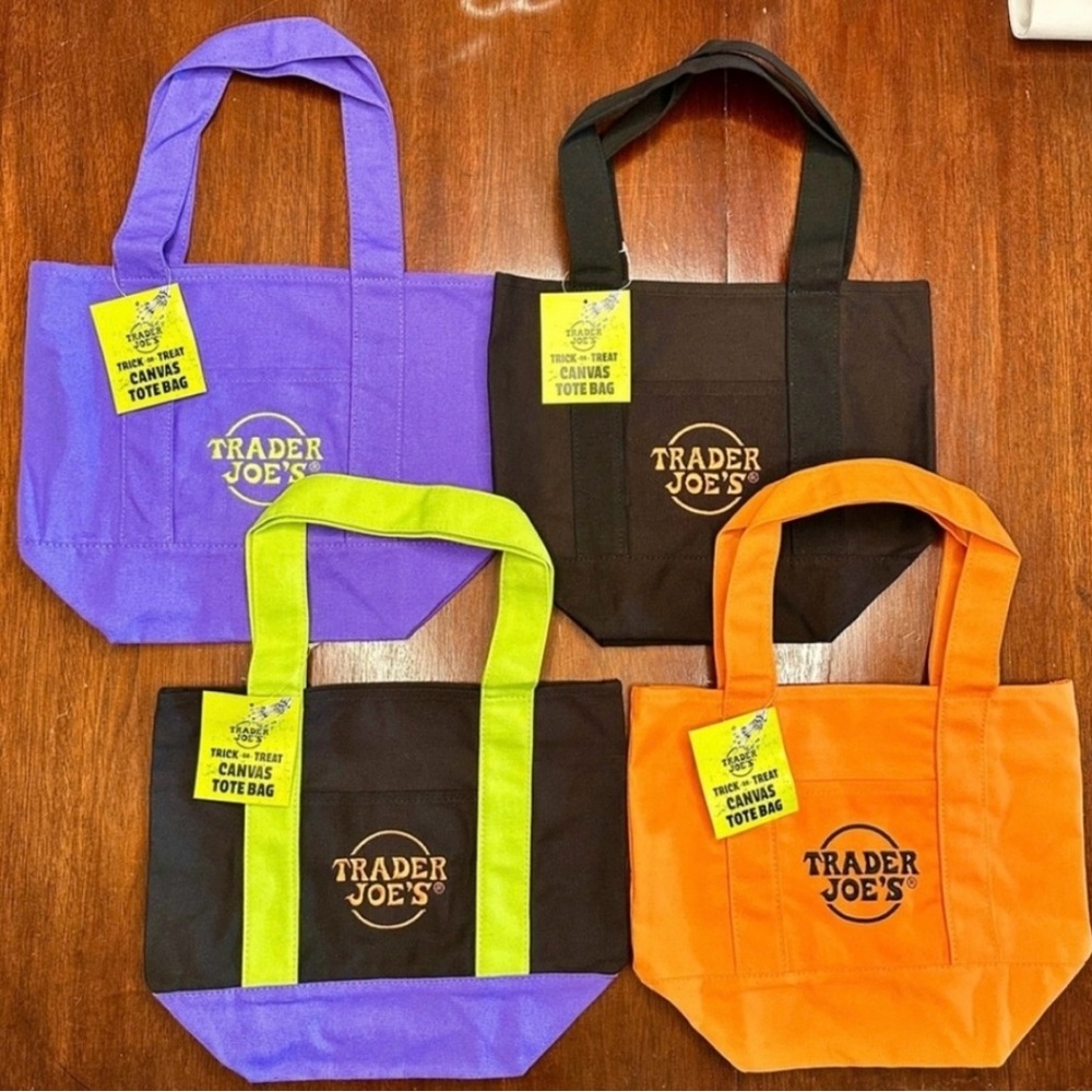 Trader Joe's Halloween Mini Canvas Tote Bag Set Of 4